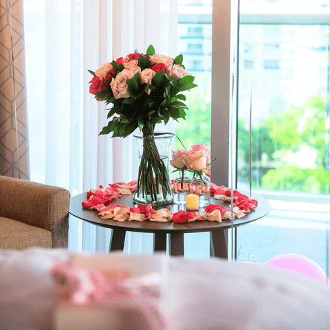 Hotel Room Decor - Hot Pink Deluxe (Premium Package)